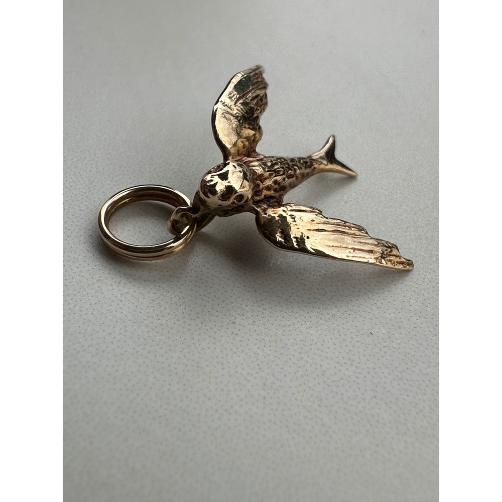 Max 71 Vintage 10k Yellow Gold Swallow Bird Charm Pendant 1.1g Solid Gold